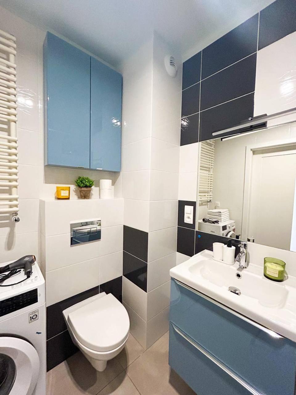 Lumina Luxury 3-Rooms Apartments With Parking Lodz  Exterior photo